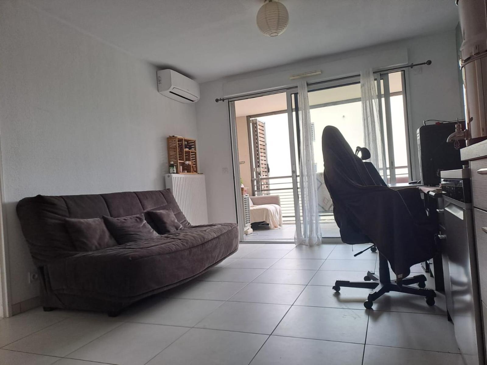 Appartement T2 Avec Terrasse, 5 Min De La Plage Fréjus Dış mekan fotoğraf